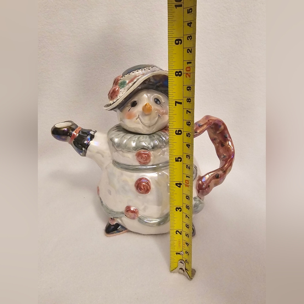 Teapot - Picture 2 of 11